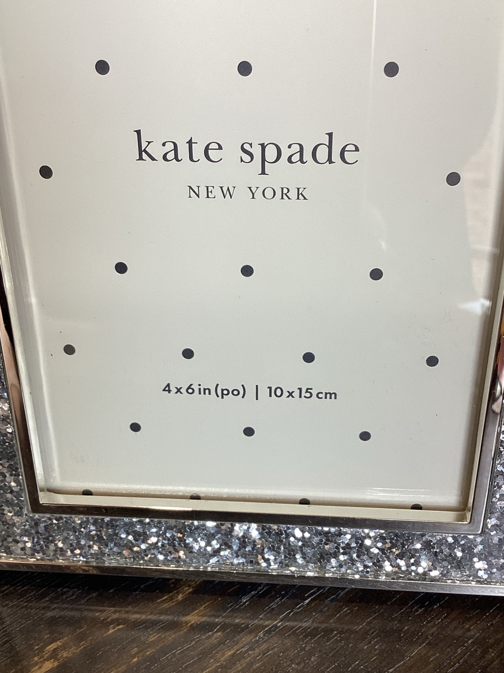 Kate Spade x Lenox Sitting Pretty Silver Glitter 4x6 Picture Frame - Picture 6 of 6